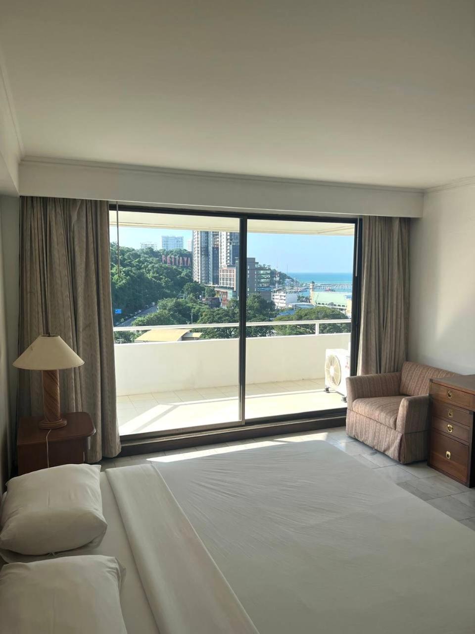The Monaco Residence Pattaya Exterior photo