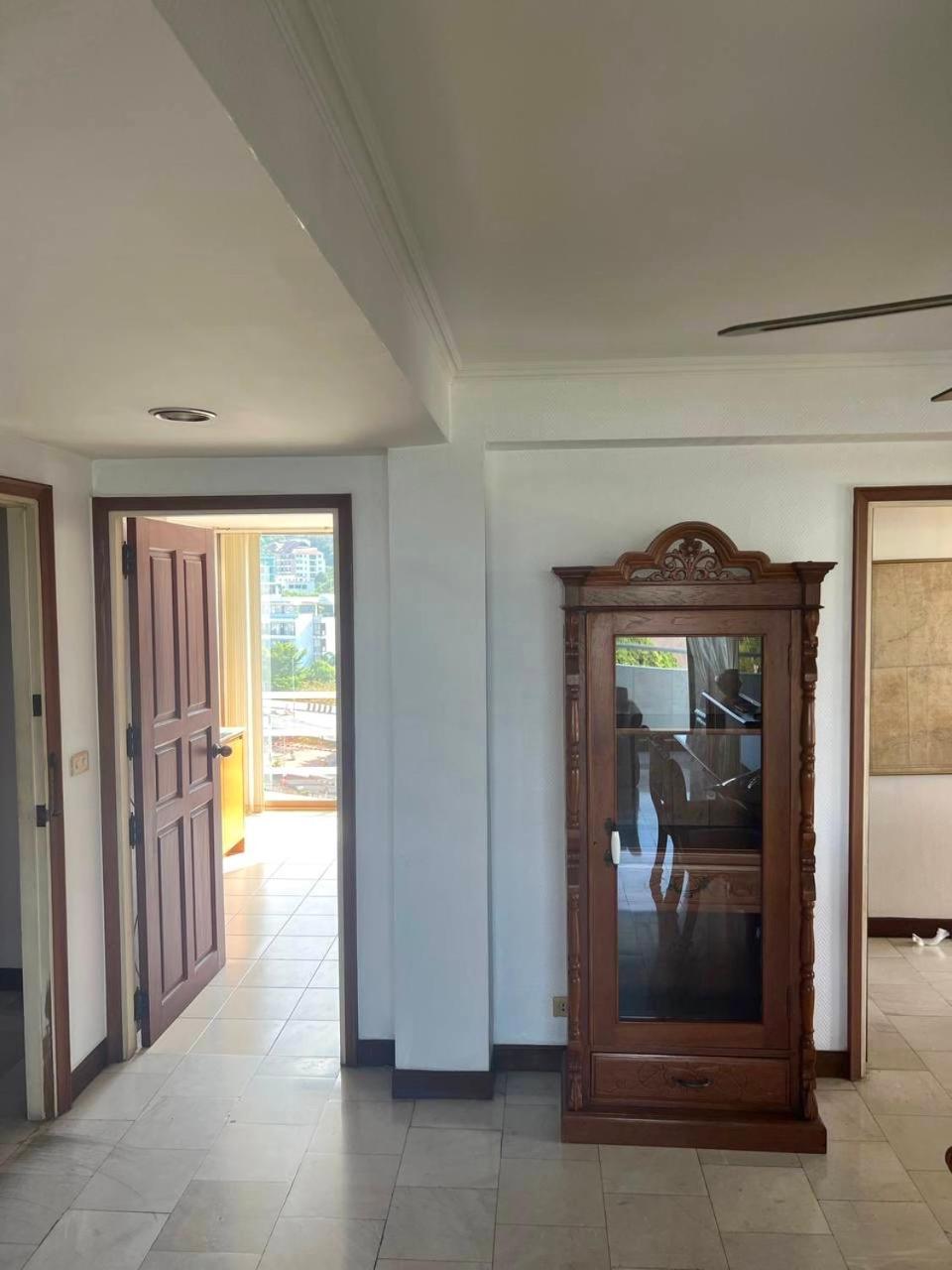 The Monaco Residence Pattaya Exterior photo