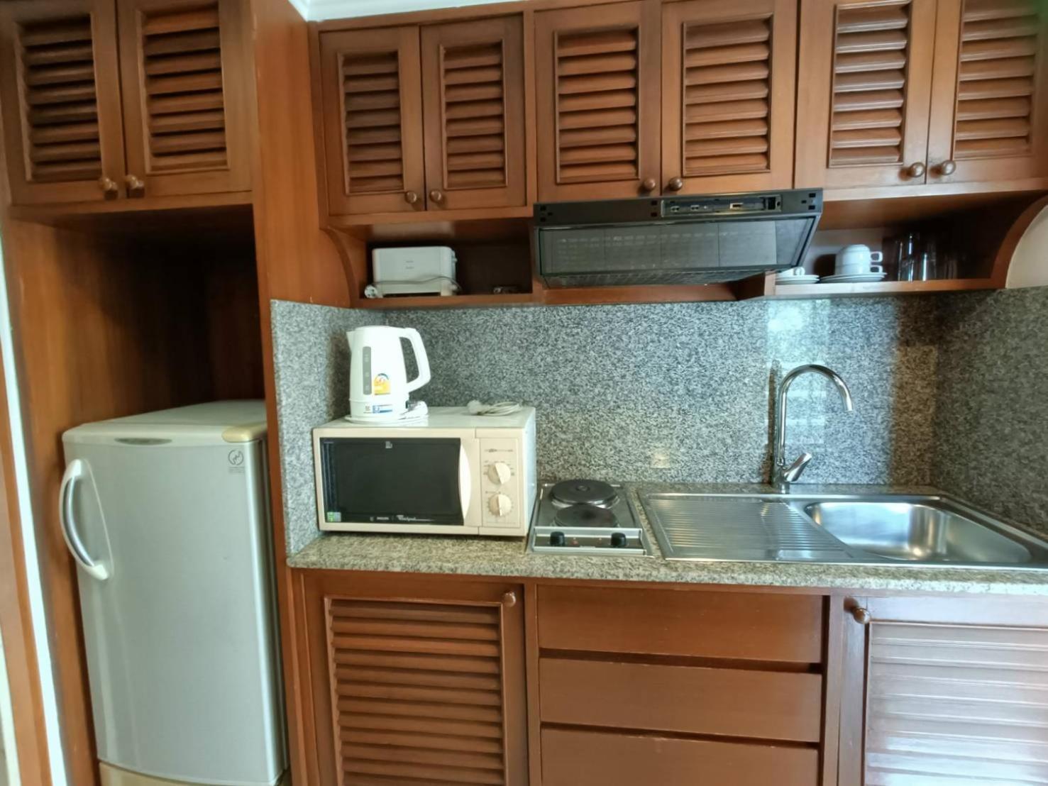 The Monaco Residence Pattaya Exterior photo